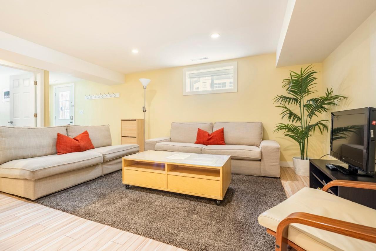 Cougar Street Mountain Rental Банф Экстерьер фото
