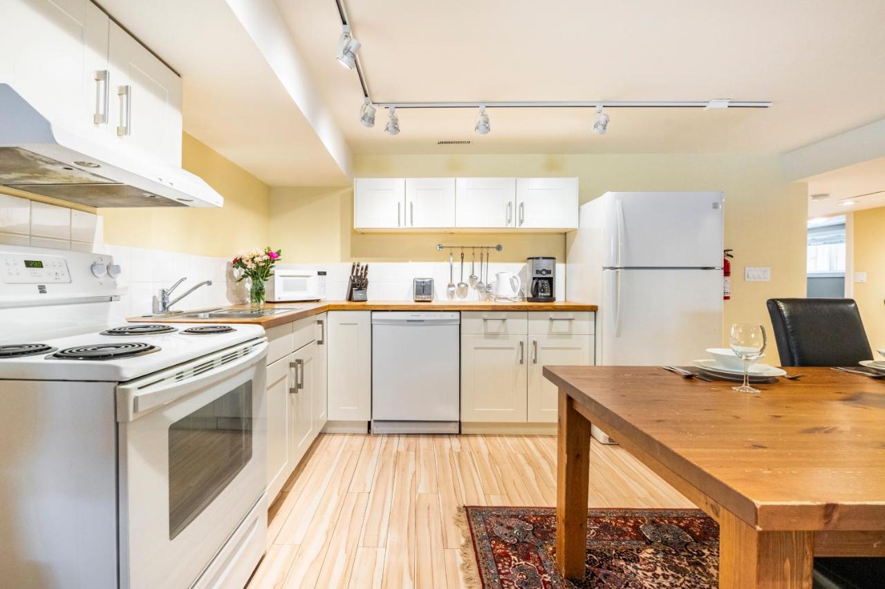 Cougar Street Mountain Rental Банф Экстерьер фото