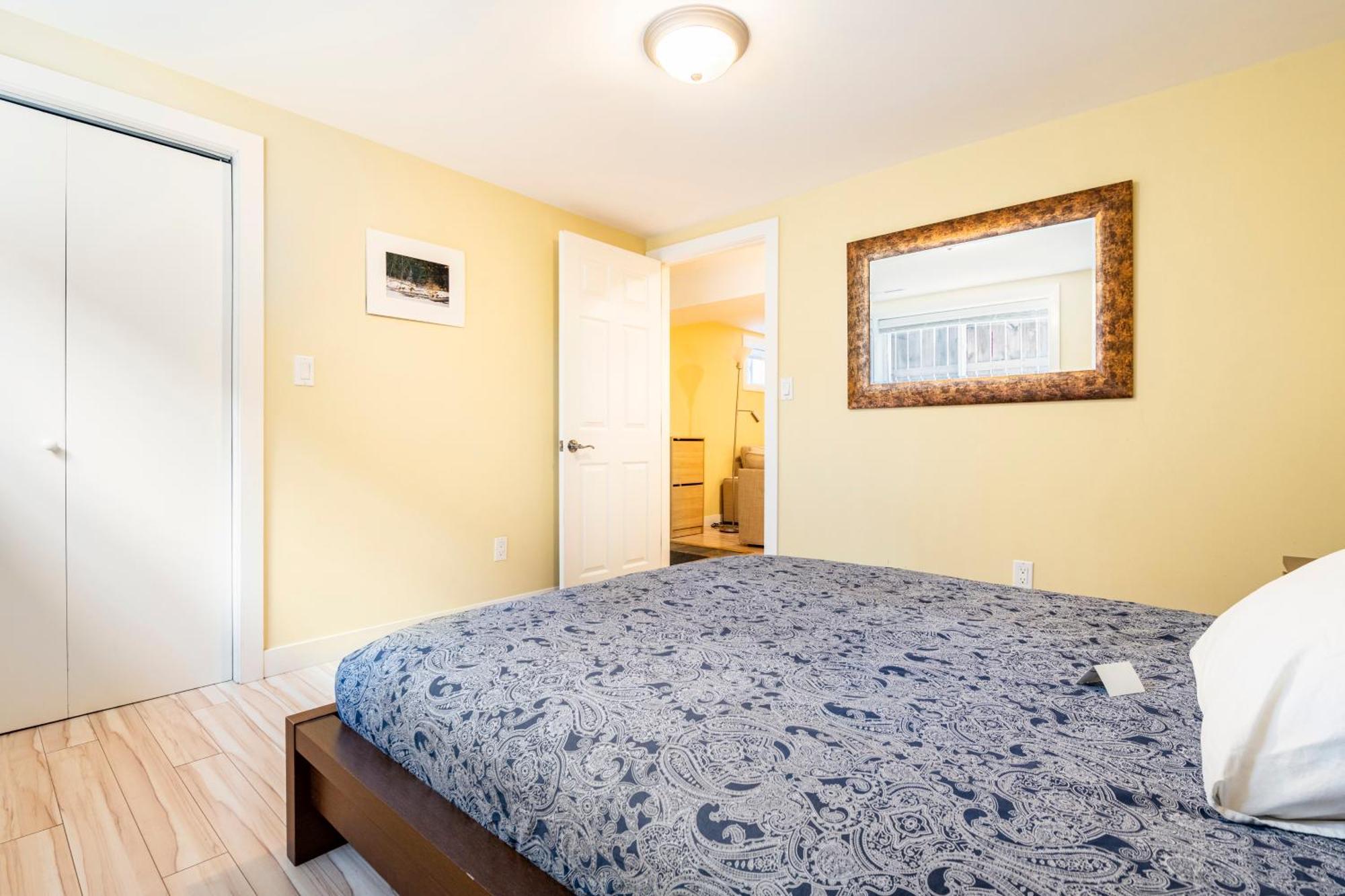 Cougar Street Mountain Rental Банф Экстерьер фото